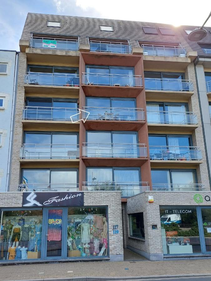 Studio 3 Bredene Met Strandcabine Exterior photo